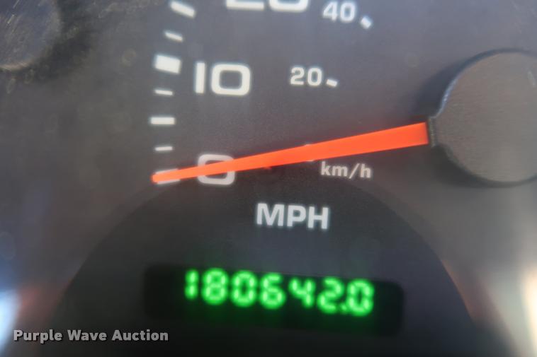 image for item DB6473 2004 Ford F250 Super Duty XLT Crew Cab pickup truck