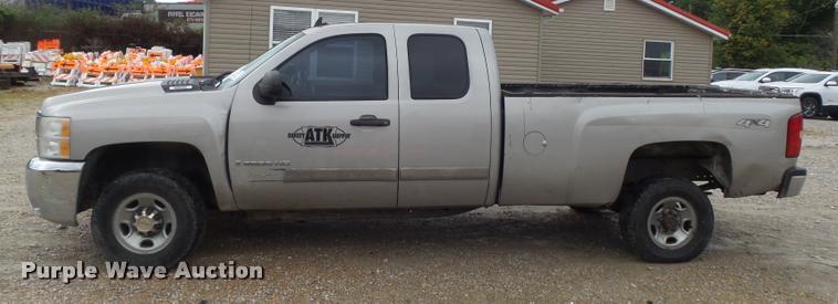 image for item DB6479 2008 Chevrolet Silverado 2500HD Ext. Cab pickup truck