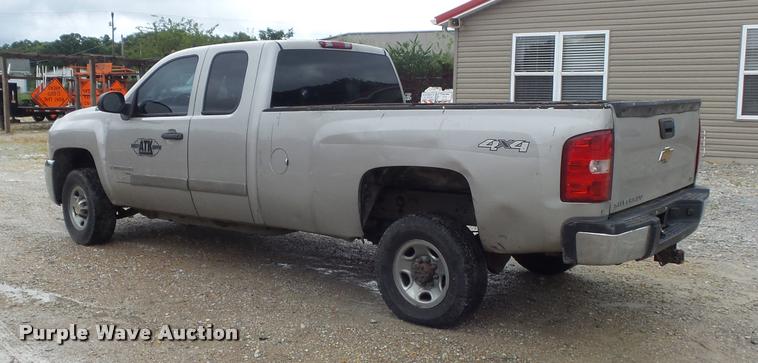 image for item DB6479 2008 Chevrolet Silverado 2500HD Ext. Cab pickup truck