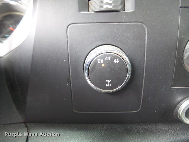 image for item DB6479 2008 Chevrolet Silverado 2500HD Ext. Cab pickup truck