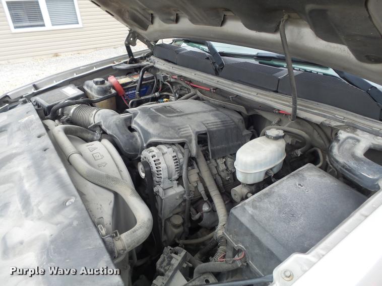 image for item DB6479 2008 Chevrolet Silverado 2500HD Ext. Cab pickup truck