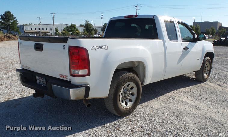 image for item DB7401 2009 GMC Sierra 1500 Ext. Cab pickup truck