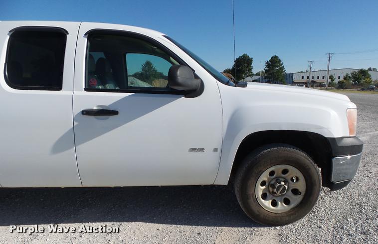 image for item DB7401 2009 GMC Sierra 1500 Ext. Cab pickup truck