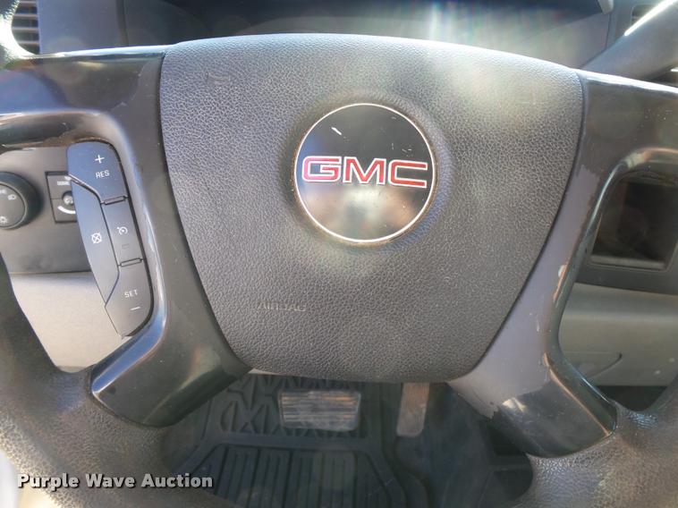 image for item DB7401 2009 GMC Sierra 1500 Ext. Cab pickup truck