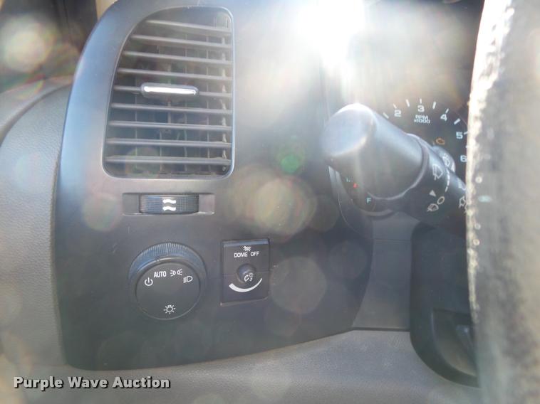 image for item DB7401 2009 GMC Sierra 1500 Ext. Cab pickup truck