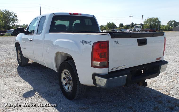 image for item DB7403 2009 GMC Sierra 1500 Ext. Cab pickup truck