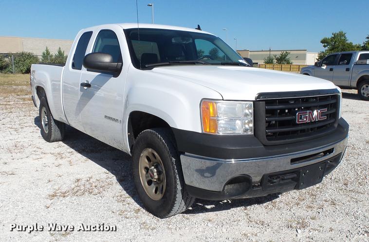 image for item DB7403 2009 GMC Sierra 1500 Ext. Cab pickup truck