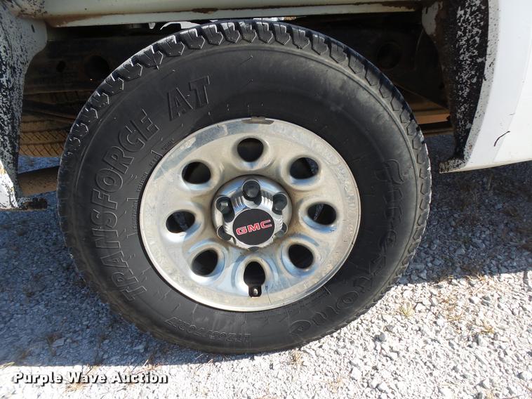 image for item DB7403 2009 GMC Sierra 1500 Ext. Cab pickup truck