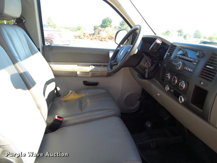 image for item DB7403 2009 GMC Sierra 1500 Ext. Cab pickup truck