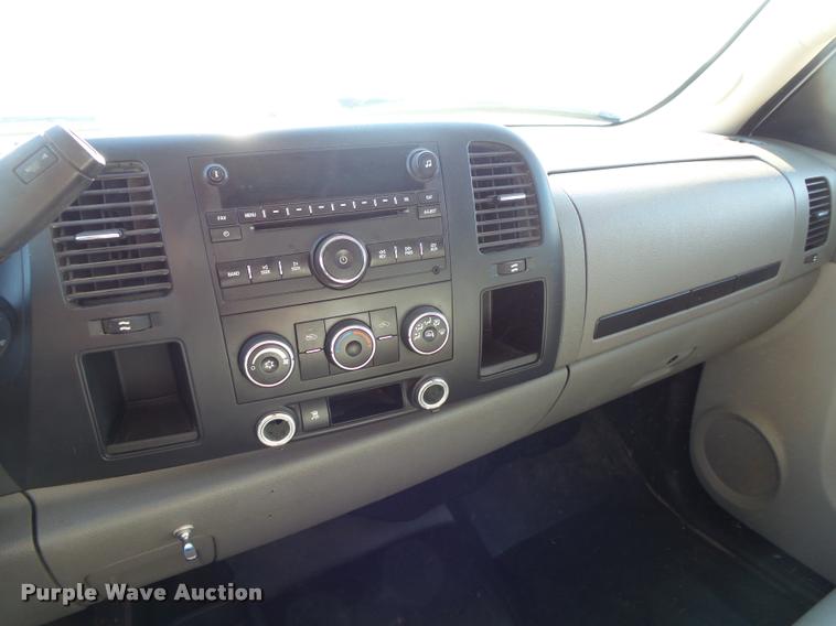 image for item DB7403 2009 GMC Sierra 1500 Ext. Cab pickup truck