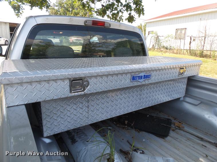 image for item DB7405 2010 Dodge Dakota Crew Cab pickup truck