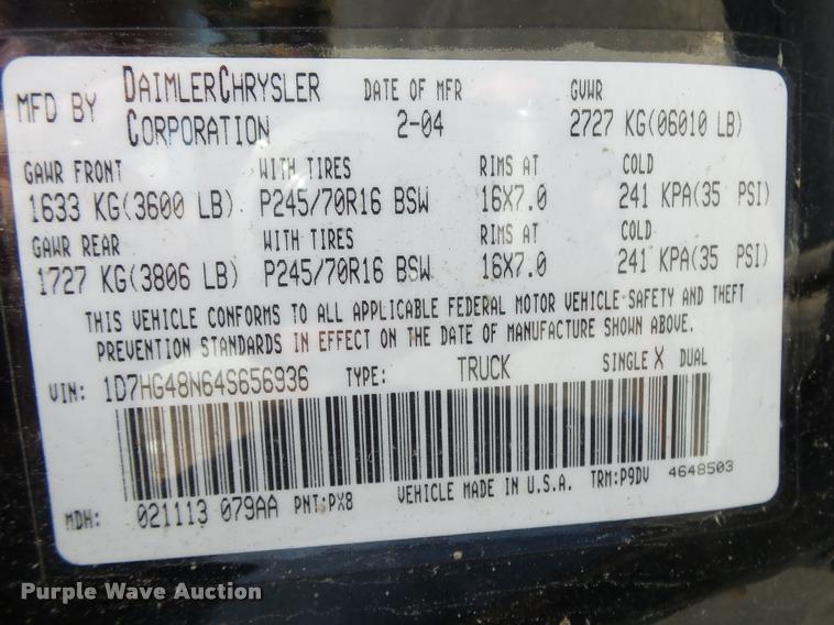 image for item DB7410 2004 Dodge Dakota SLT Quad Cab pickup truck