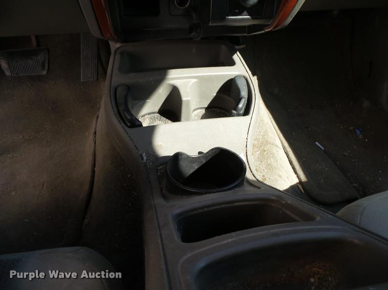 image for item DB7412 2005 Dodge Dakota SLT Quad Cab pickup truck