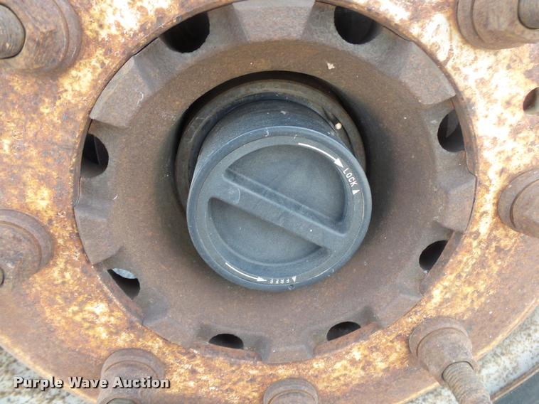 image for item DB7414 2003 Ford F550 Crew Cab flatbed truck