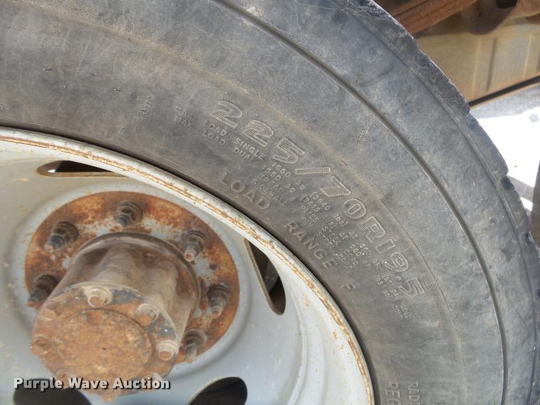 image for item DB7414 2003 Ford F550 Crew Cab flatbed truck