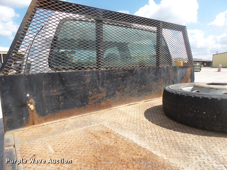 image for item DB7414 2003 Ford F550 Crew Cab flatbed truck