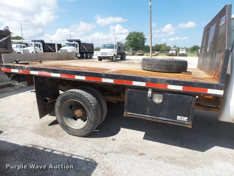 image for item DB7414 2003 Ford F550 Crew Cab flatbed truck