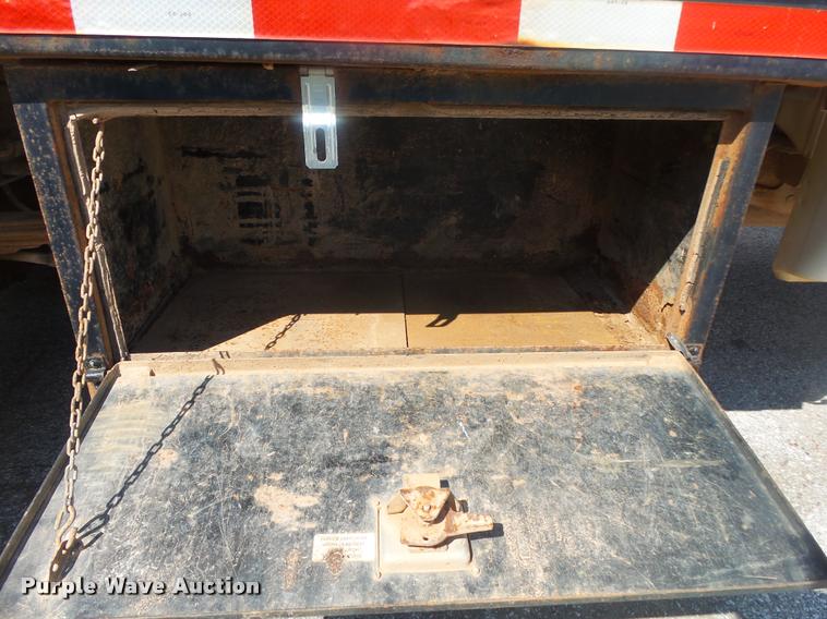 image for item DB7414 2003 Ford F550 Crew Cab flatbed truck