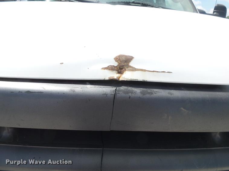 image for item DB7414 2003 Ford F550 Crew Cab flatbed truck