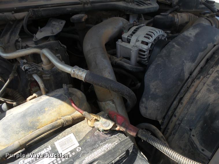 image for item DB7414 2003 Ford F550 Crew Cab flatbed truck