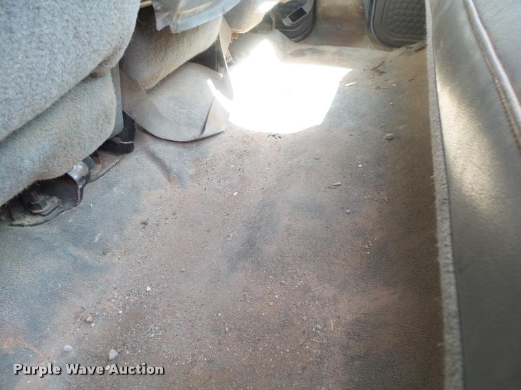 image for item DB7414 2003 Ford F550 Crew Cab flatbed truck