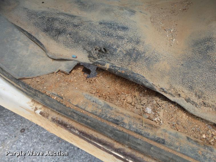 image for item DB7414 2003 Ford F550 Crew Cab flatbed truck