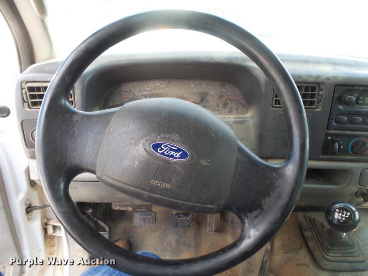 image for item DB7414 2003 Ford F550 Crew Cab flatbed truck