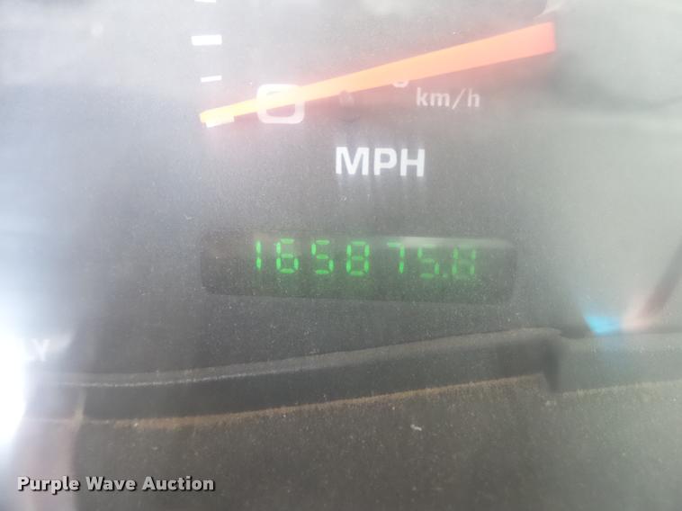 image for item DB7414 2003 Ford F550 Crew Cab flatbed truck