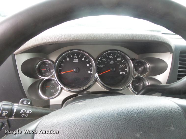 image for item DB8177 2009 Chevrolet Silverado 2500HD Ext. Cab pickup truck