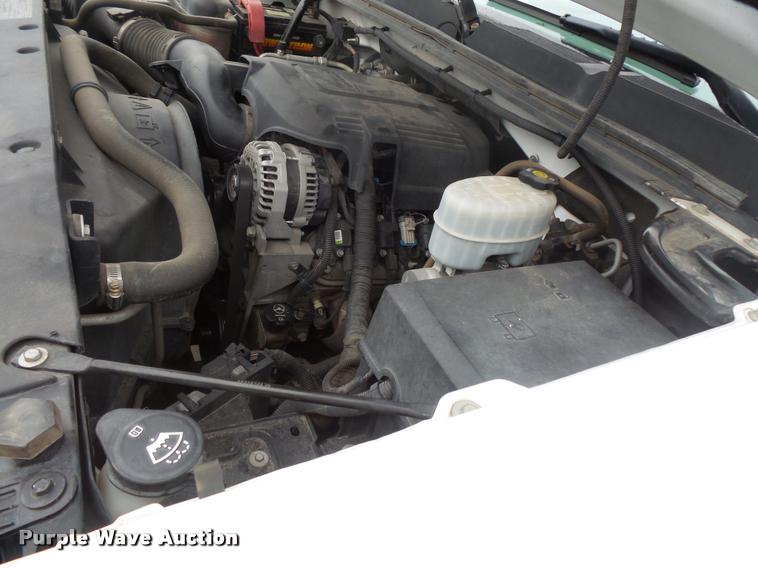 image for item DB8177 2009 Chevrolet Silverado 2500HD Ext. Cab pickup truck