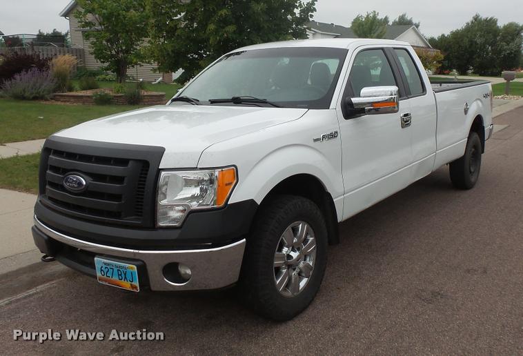 image for item DB8178 2012 Ford F150 Lariat SuperCab pickup truck