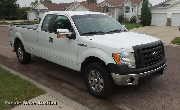 image for item DB8178 2012 Ford F150 Lariat SuperCab pickup truck