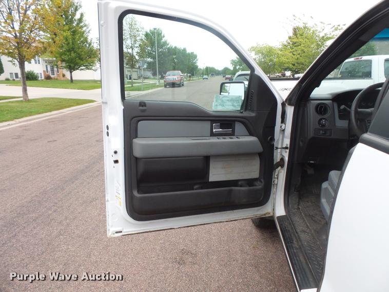 image for item DB8178 2012 Ford F150 Lariat SuperCab pickup truck