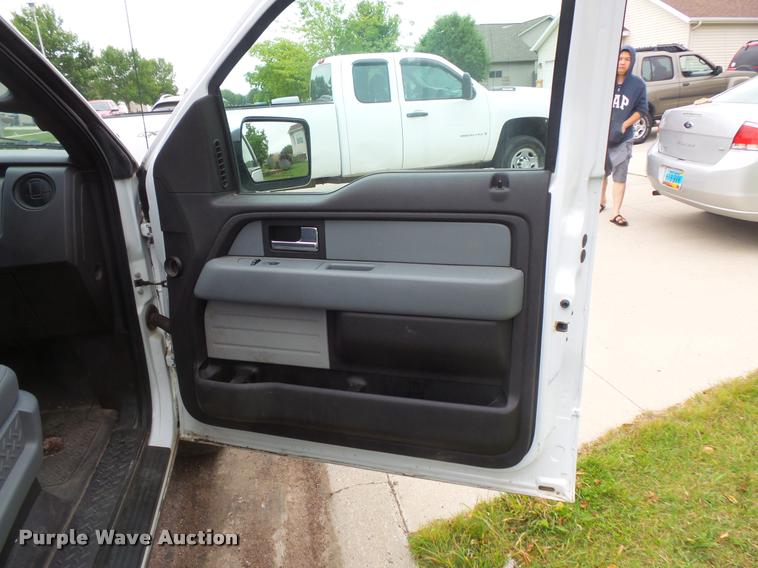 image for item DB8178 2012 Ford F150 Lariat SuperCab pickup truck