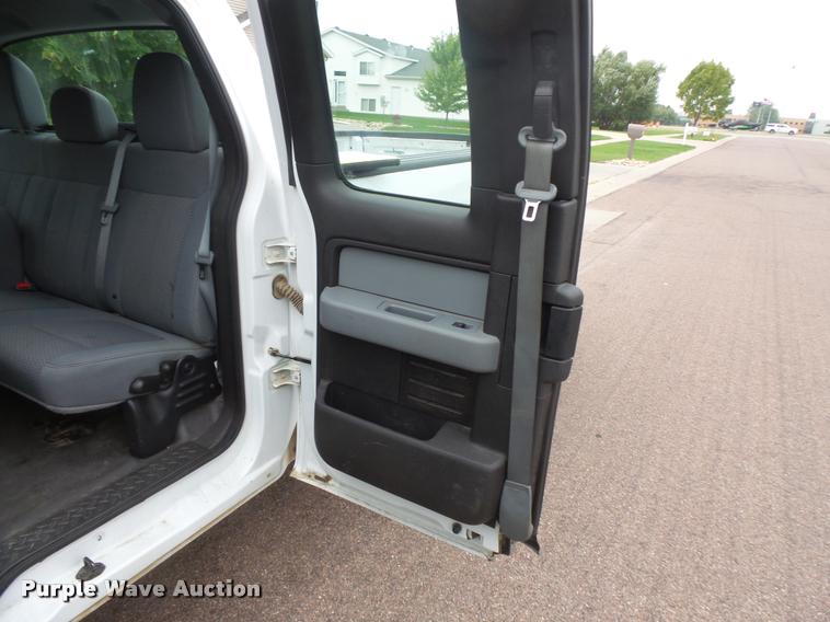 image for item DB8178 2012 Ford F150 Lariat SuperCab pickup truck