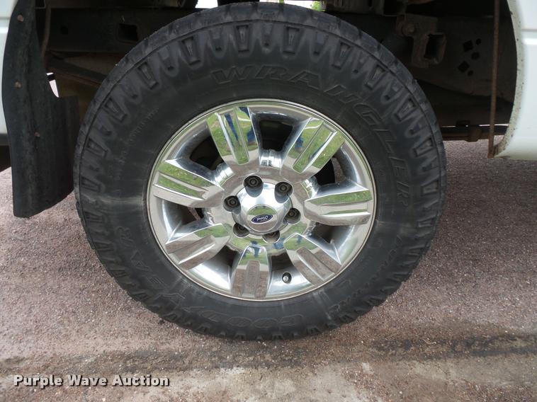 image for item DB8178 2012 Ford F150 Lariat SuperCab pickup truck