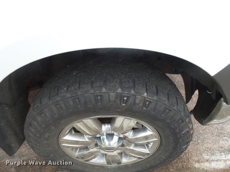 image for item DB8178 2012 Ford F150 Lariat SuperCab pickup truck