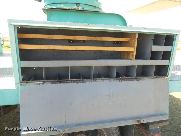 image for item DC3923 1976 Chevrolet C60 bucket truck