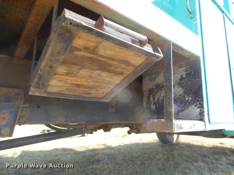 image for item DC3923 1976 Chevrolet C60 bucket truck