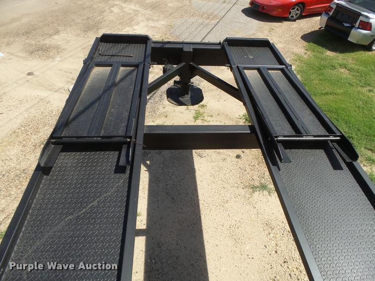 image for item DC3928 1997 U-Haul car carrier trailer