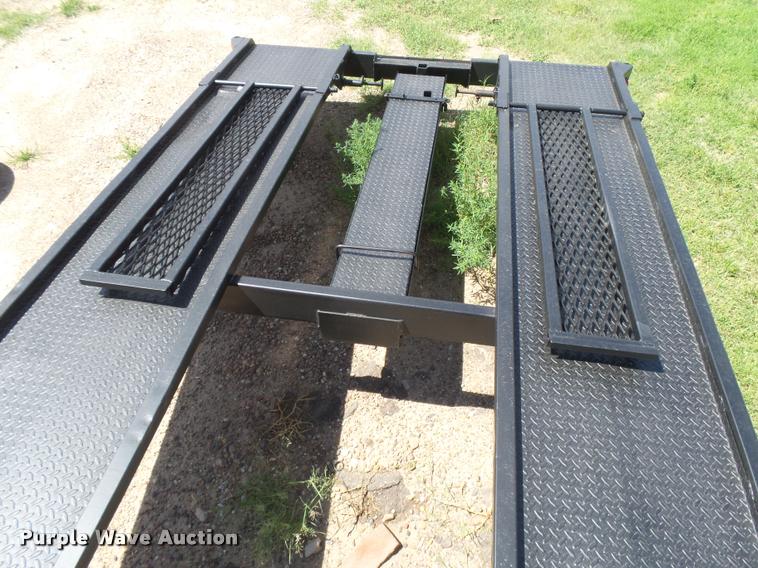 image for item DC3928 1997 U-Haul car carrier trailer