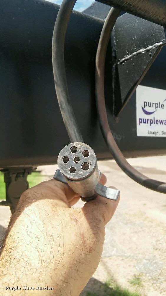 image for item DC3928 1997 U-Haul car carrier trailer