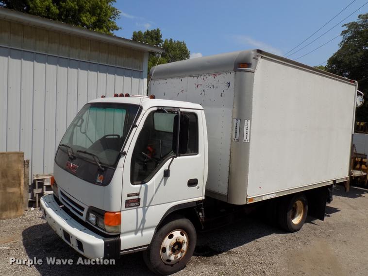 2002 Gmc W3500 Box Truck In Burlington Ia Item Dc4927 Sold Purple Wave