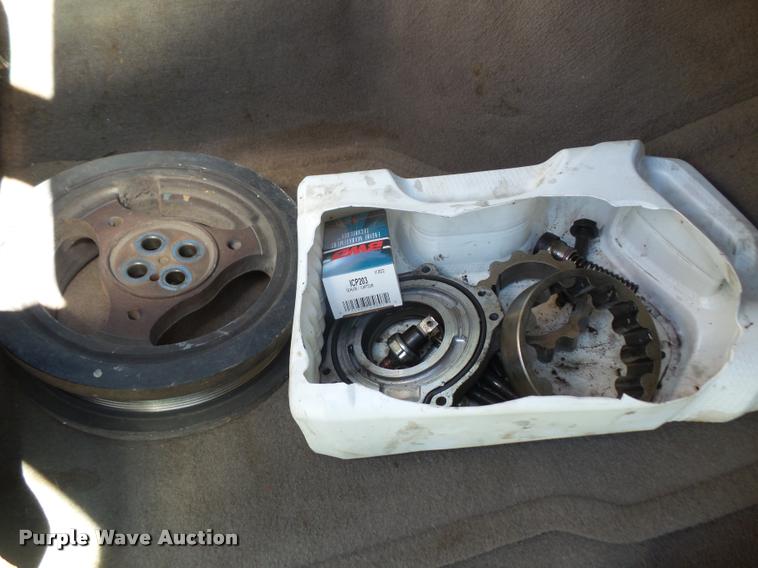 image for item DC5365 2003 Ford F350 Super Duty Crew Cab pickup truck