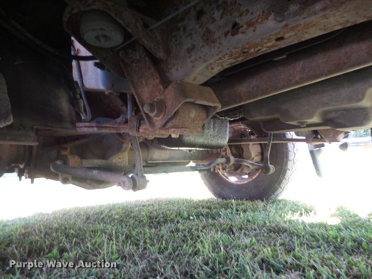 image for item DC5365 2003 Ford F350 Super Duty Crew Cab pickup truck