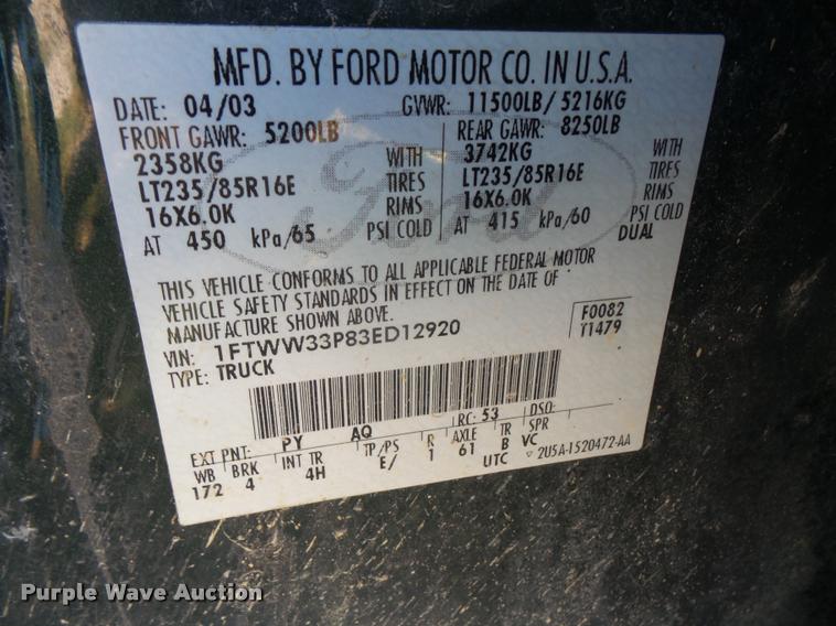 image for item DC5365 2003 Ford F350 Super Duty Crew Cab pickup truck