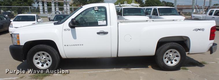 image for item DC5378 2009 Chevrolet Silverado 1500 pickup truck