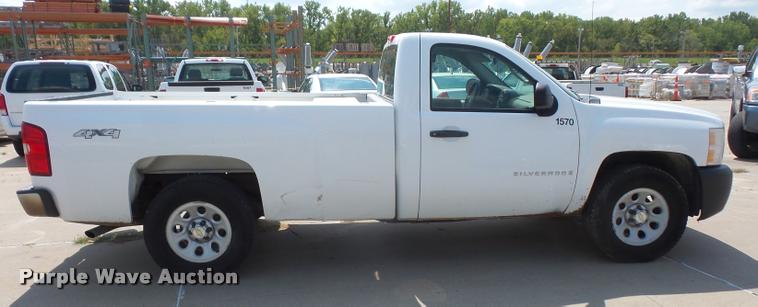 image for item DC5378 2009 Chevrolet Silverado 1500 pickup truck