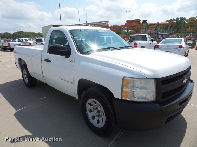 image for item DC5378 2009 Chevrolet Silverado 1500 pickup truck