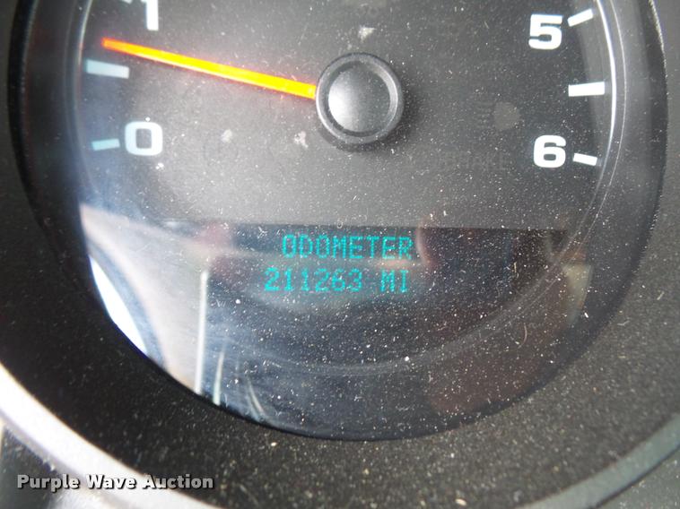 image for item DC5380 2011 Chevrolet Silverado 1500 Ext. Cab pickup truck